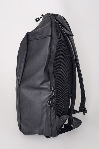 YOYOSO Black Backpack