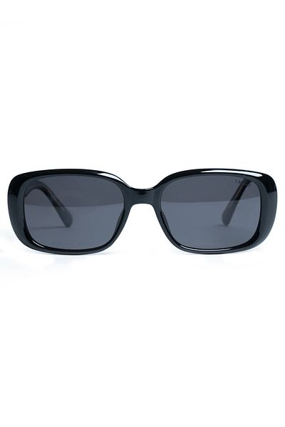 LAOONT Elegant black women's sunglasses brand