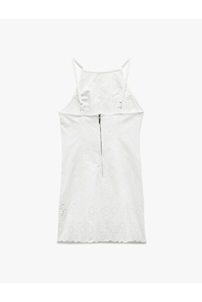 Koton Μίνι τζιν φόρεμα με λεπτή εφαρμογή με λουλουδάτο κέντημα