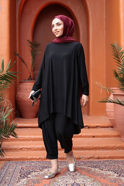 LOCCO Costum detaliat cu elastic pentru picior de damă, negru
