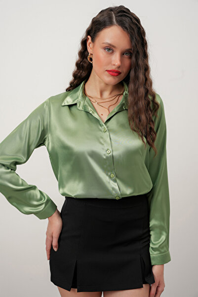 Merterium Kadın A. Yeşil Saten Gömlek Geniş Beden Aralığı