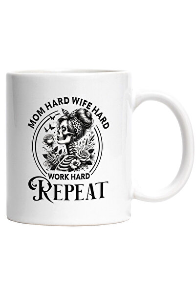 StoryGift Romania Cana cu un schelet de femeie cu mesajul "Mom Hard, Wife Har...