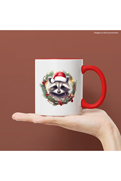 StoryGift Romania Cana cu un raton care poarta o caciula de Craciun, ilustratie, sarbatoare, bucur, Cu Maner Rosu