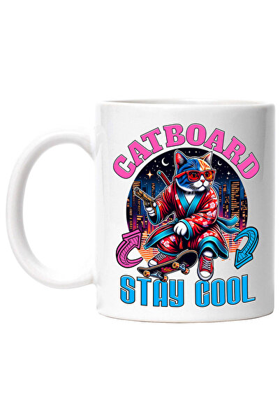 StoryGift Romania Cana cu Pisica Cu Tinuta asiatica Skateboard Noaptea Strazi...