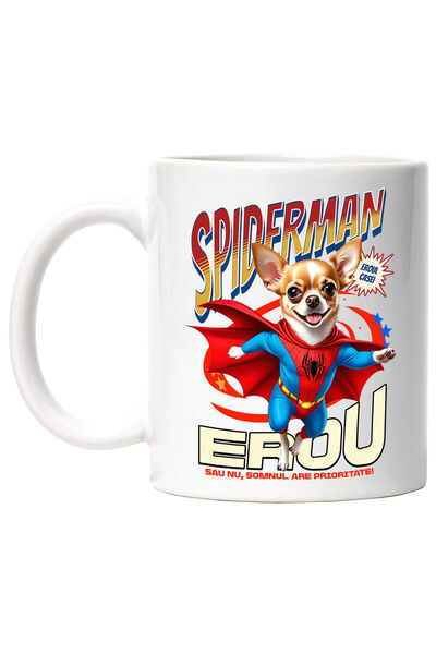 StoryGift Romania Cana cu Chihuahua Caine In Costum de SpiderMan cu Pelerina, Erou Nocturn, Desene, Cu Maner Alb