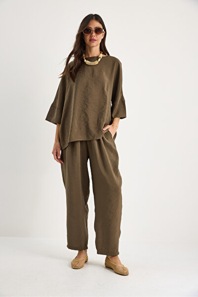 Bianco Lucci Γυναικεία μπλούζα με μισό μανίκι με λαιμόκοψη με ελαστική μέση φαρδύ παντελόνι κάτω-κορυφή 60283118