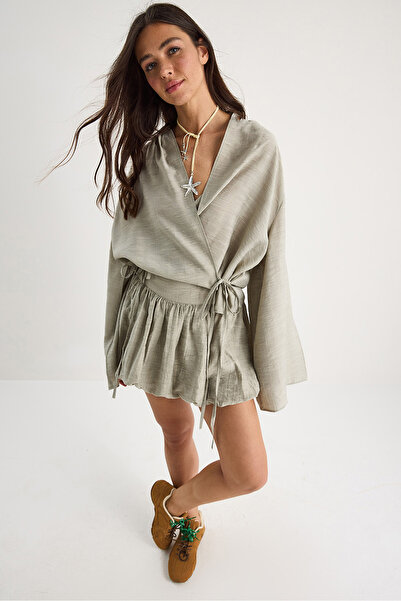 Bianco Lucci Set de kimono cu detaliu de dantelă pentru femei, cu fustă cu ba...