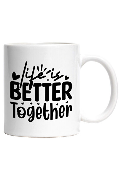 StoryGift Romania Cana cu inimioare si textul in engleza "Life is better toge...