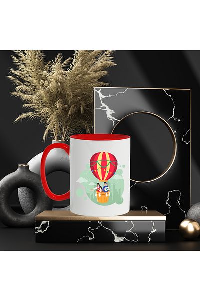 StoryGift Romania Cana Cu Balon Cu Aer Cald, Cuplu, Harta, Binoclu, Oras, Zbor, Multicolor 330 ml,, Cu Maner Rosu