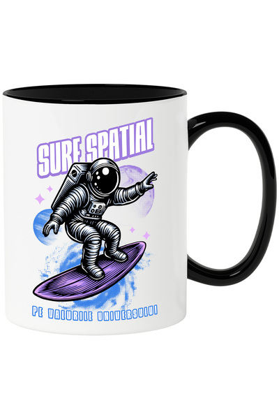 StoryGift Romania Cana Astronaut pe placa de Surf spatial. Pe valurile universului, 330ml, Ceramic, Cu Maner Negru