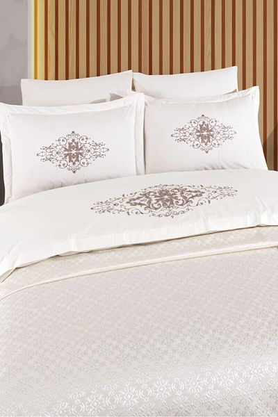 Sevim 8 Piece Tivoli Embossed Embroidered Pique Set with Towels - Diana - Cream