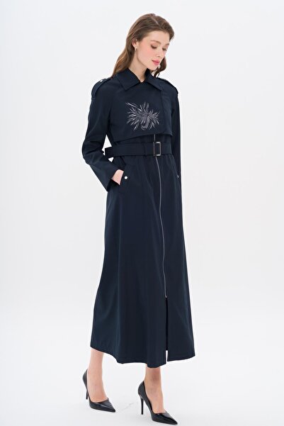 Olcay Sportlicher Überzieher mit Epauletten DUNKELBLAU 4305 Cape-Print und Steindetails