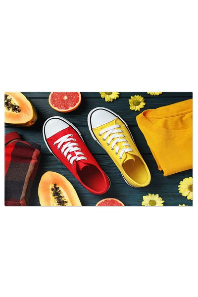 StoryGift Romania Tablou Canvas - Primavara In Pantofi: Moda Si Confort
