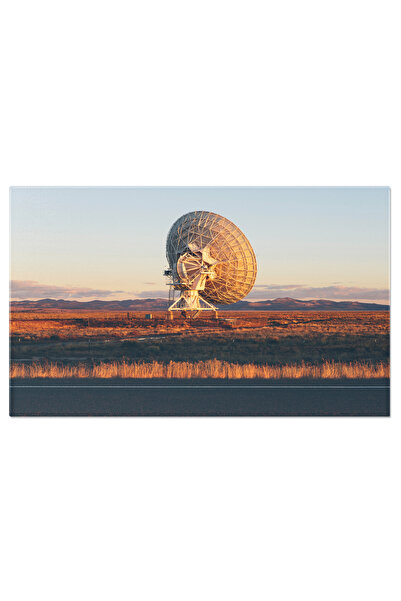 StoryGift Romania Tablou Canvas: Satelit In Mijlocul Naturii