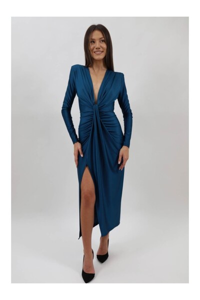 FASHIONLAND ΜΑΚΡΙΑ ΦΟΡΕΜΑ ΓΙΑ ΠΕΡΙΣΣΟΤΕΡΕΣ ΩΡΕΣ ΜΕ ΜΑΚΡΙΑ ΜΑΝΙΚΙΑ ΚΑΙ ΕΠΕΝΔΥΣ...