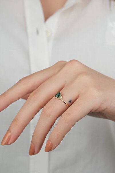 Güzide Kuyumcu 14 Ayar Altın İnce Yeşil Taşlı Yüzük 879