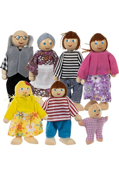 zola Set of 7 wooden dolls, dressed, complete family, different sizes