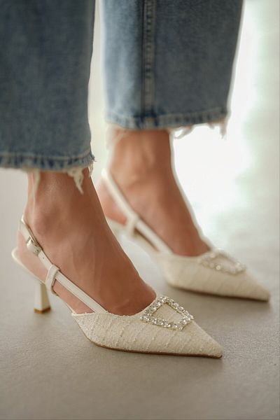 selinshoes Betie Tweed Fabric Buckle Detailed Women's Stiletto- White
