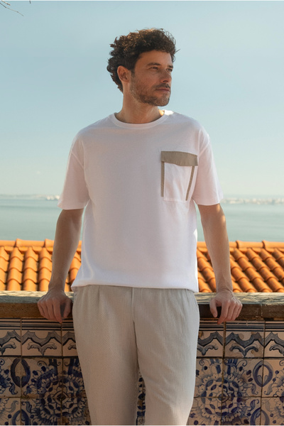 Kiğılı Βαμβακερό μπλουζάκι με κανονική εφαρμογή με λαιμόκοψη