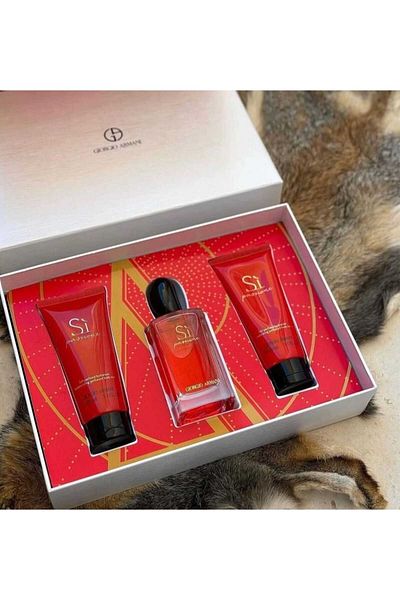 Giorgio Armani Giorgio Armani package (perfume + body lotion + shower gel)