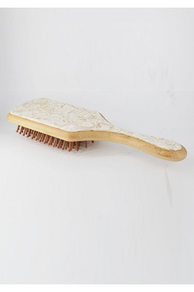 Roberta Lorenz Written Cream Marble Patterned Bamboo Hair Comb