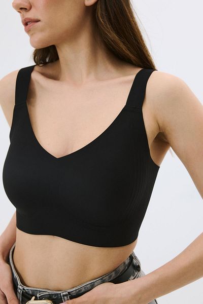 C&City Seamless Without Underwire Laser Removable Pad Bra C26155 Black