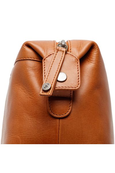The Chesterfield Brand The Chesterfield Brand cosmetic bag, made of genuine leather, Westport