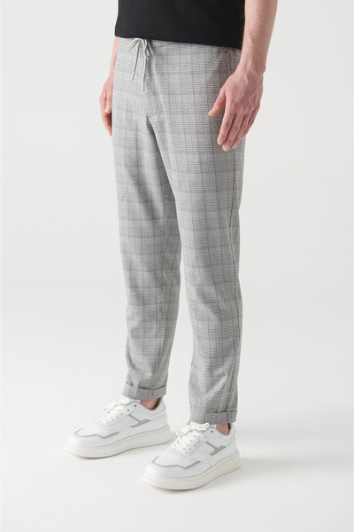 Avva Men's Gray Elastic Waist Plaid Jogger Pants E 003017