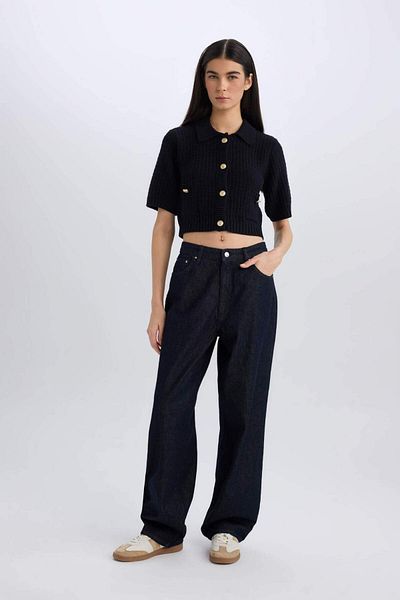 DeFacto Cropped Fit Shirt Collar Buttoned Knitwear Short Sleeve Cardigan E1977Ax24Wn