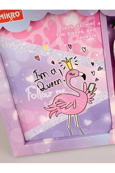 Saten Caiet A5 de 48 de coli cu capac Flamingo și trusă pentru creion