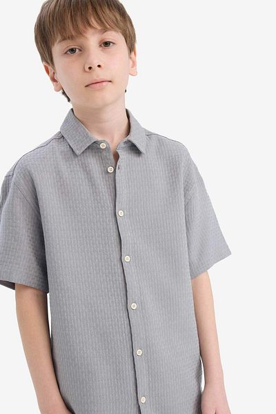 DeFacto Boy's Regular Fit Polo Neck Textured Short Sleeve Shirt