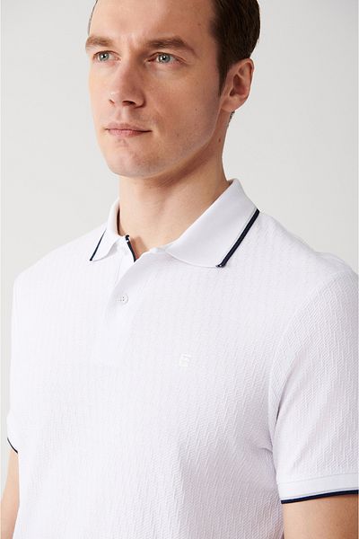 Avva Weißes Herren-T-Shirt mit 2 Knöpfen, 100 % Baumwolle, Jacquard-Polokragen, A31y1185