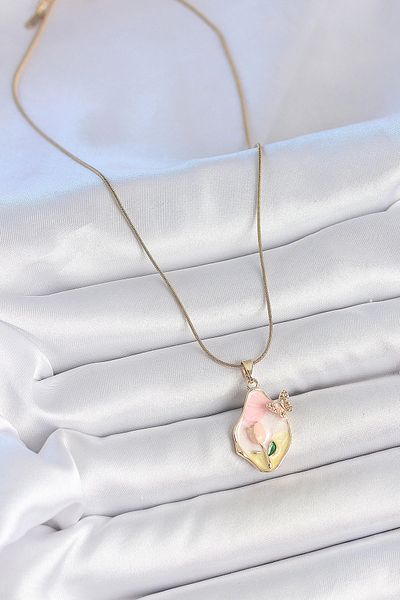 Clariss 316L Steel Gold Color Chain Drop Mix Color Flower Embroidered Butterfly Detail Portrait Model Women's Necklace