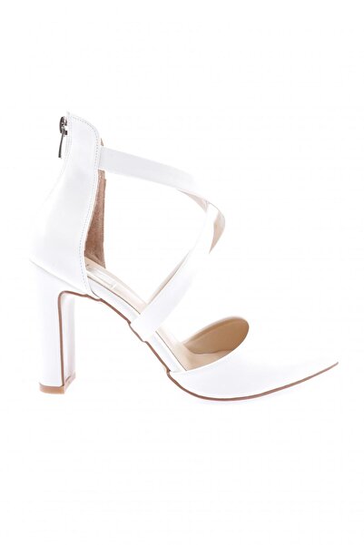 DGN 324-23y White Women's Heeled Shoes