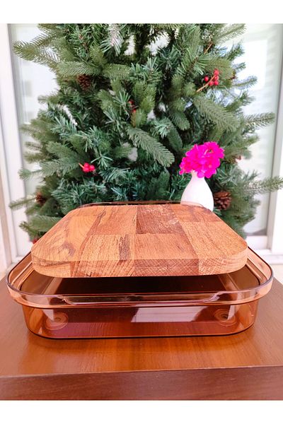 Madame Coco Eolya Wooden Cutting Board with Chamber - Amber Color