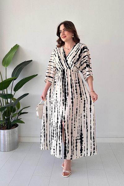 MaziButik Star Bat Dress Ecru