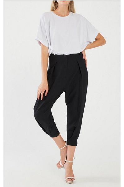 Ramior Premium Black Carrot Trousers with High Waist and Pockets