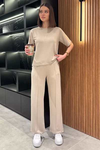 GÜLSELİ Beige Women's Embroidered Grass T-Shirt Trousers Double Set