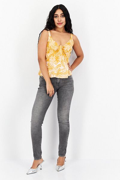 Jessica Simpson Women V-neck Sleeveless Allover Print Top, Orange Combo