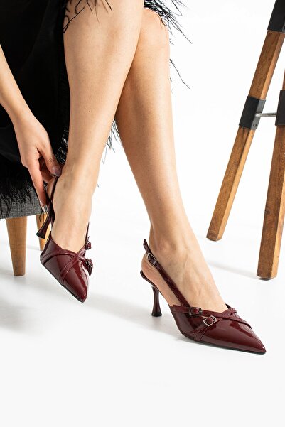 AlbiShoes Dvostruke Sa detaljem kopče otvorene patike od lakirane kože sa šil...