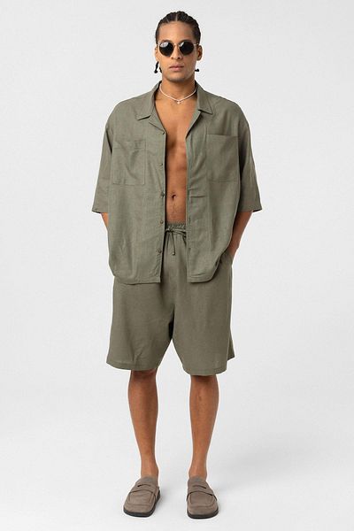 VAMOSCLO Oversized linen shorts khaki