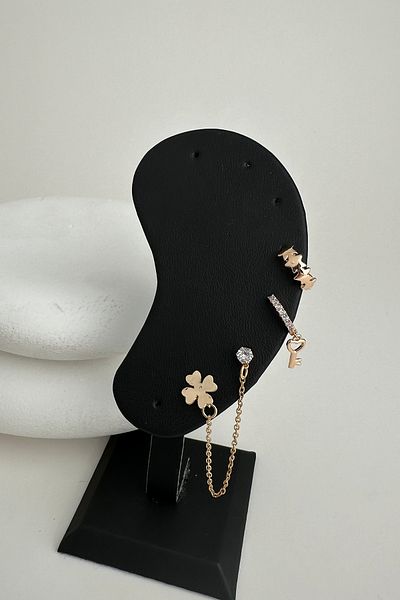 Modex Gold Color Clover Detail Triple Cartilage Earrings