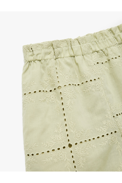 Koton Βαμβακερό χάρτινο σορτς με κέντημα ψηλόμεσο