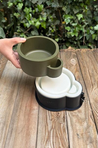 RufusConcept Silicone Cup Mold with Matched Pulley