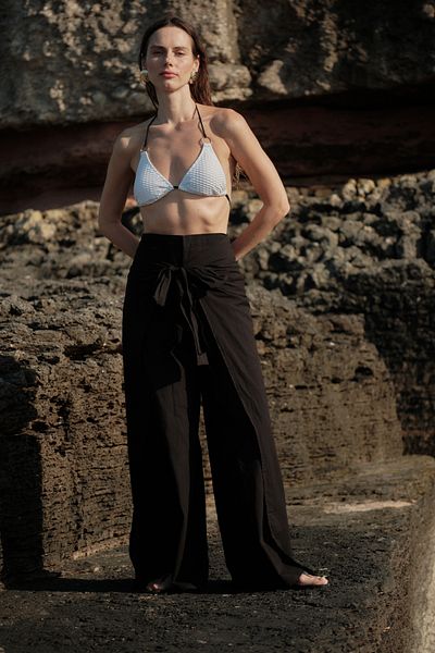 C&City Schwarze Pareo-Damenhose 9078 – Taillengürtel-Detail