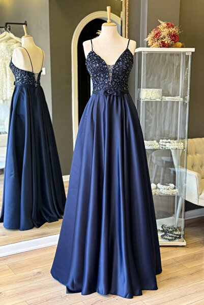 Lenta Moda Lacivert Kurdele Kemer Detaylı ve İşlemeli Dantel Kaplama Saten Ab...