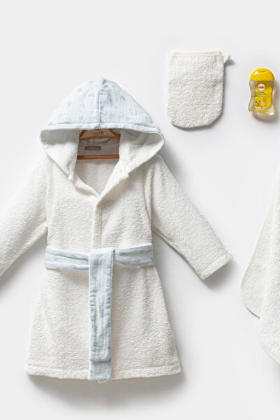 Cassiope Kapüşonlu Banyo Seti Şampuan Hediyeli 4 Parça Hediye Kutulu Erkek Bebek Bornoz Seti