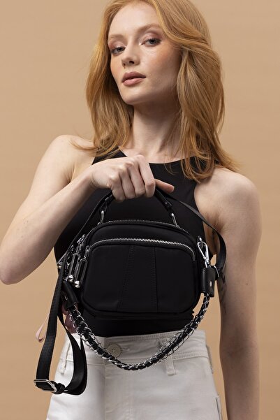 LuviShoes BYN1117 Чорна жіноча сумка через плече