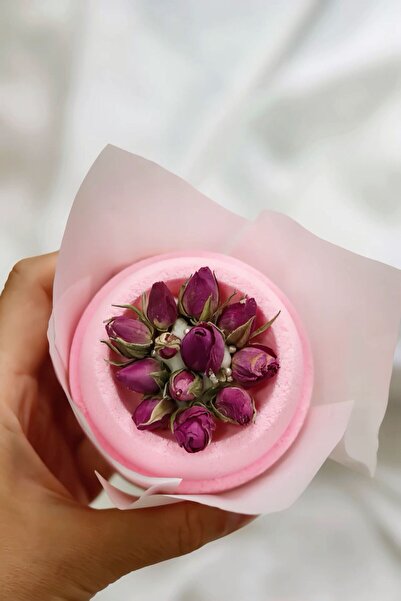 bath box Dev Boy Güllü Banyo Topu – Yoğun Köpük ve Romantik Gül Kokusu ile Spa Keyfi