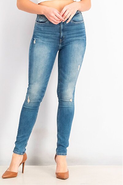 Calvin Klein Jeans جينز نسائي ضيق بخصر مرتفع وممزق، لون أزرق داكن